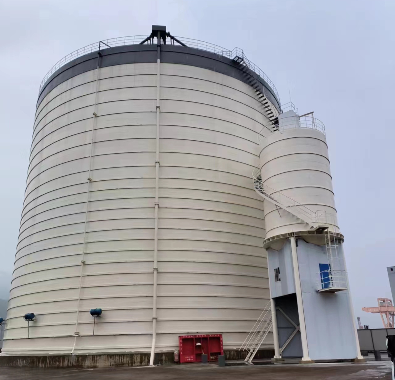 乃东10万吨水泥钢板库